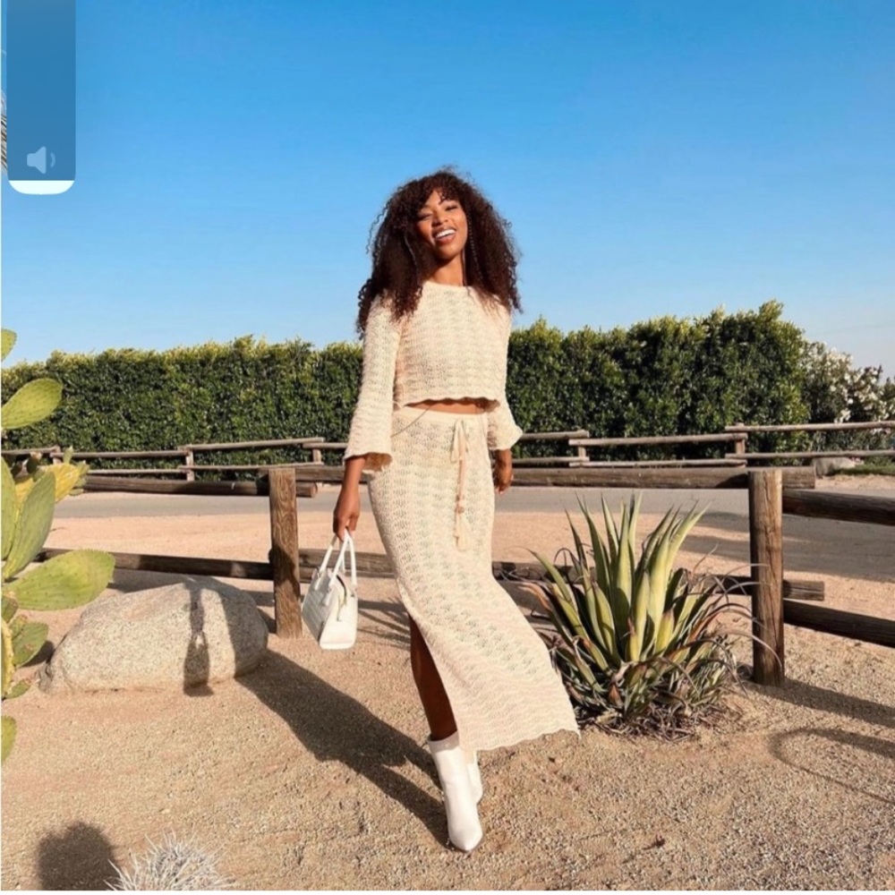 Spell Cream Skirt Set